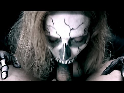 ❤️ Demoniška mergina čiulpia varpą savo juoda burna ir ryja spermą. ❤ Dulkinimo video prie lt.mysexpics.ru ❌️